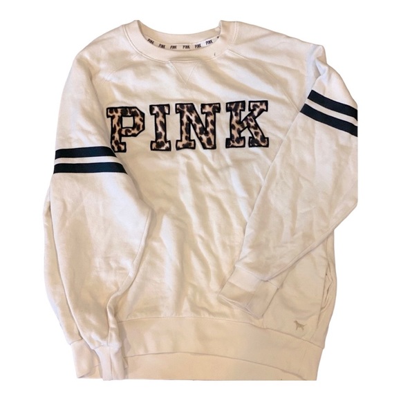 Victoria's Secret Tops - Super cute Victoria's Secret swaeatshirt